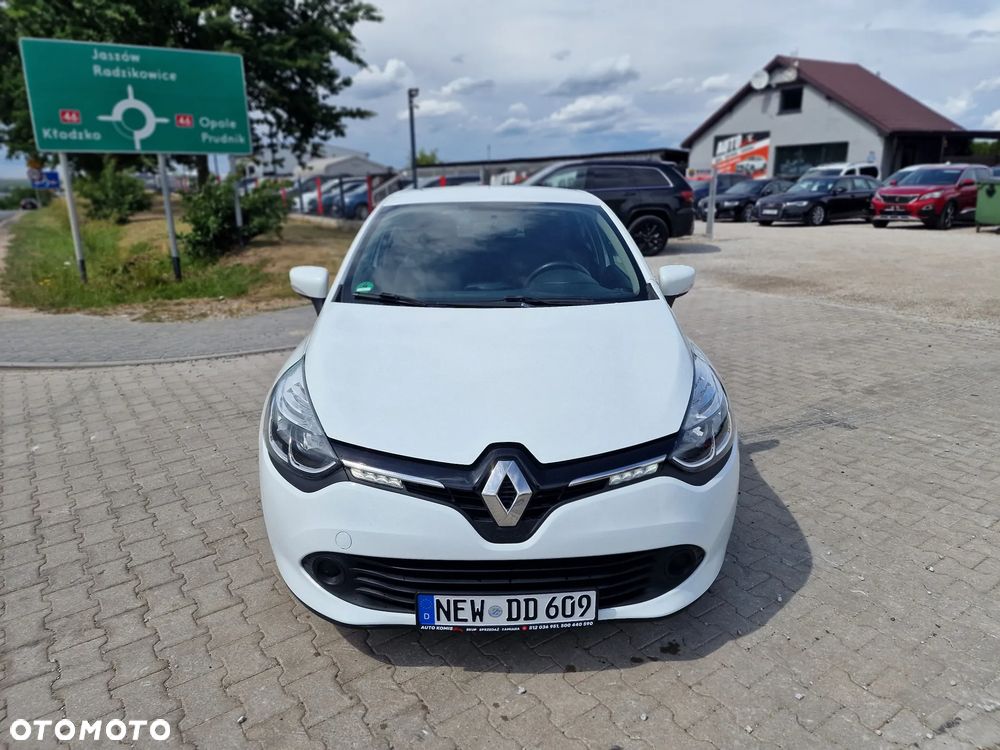 Renault Clio 1.2 16V 75 LIMITED - 4