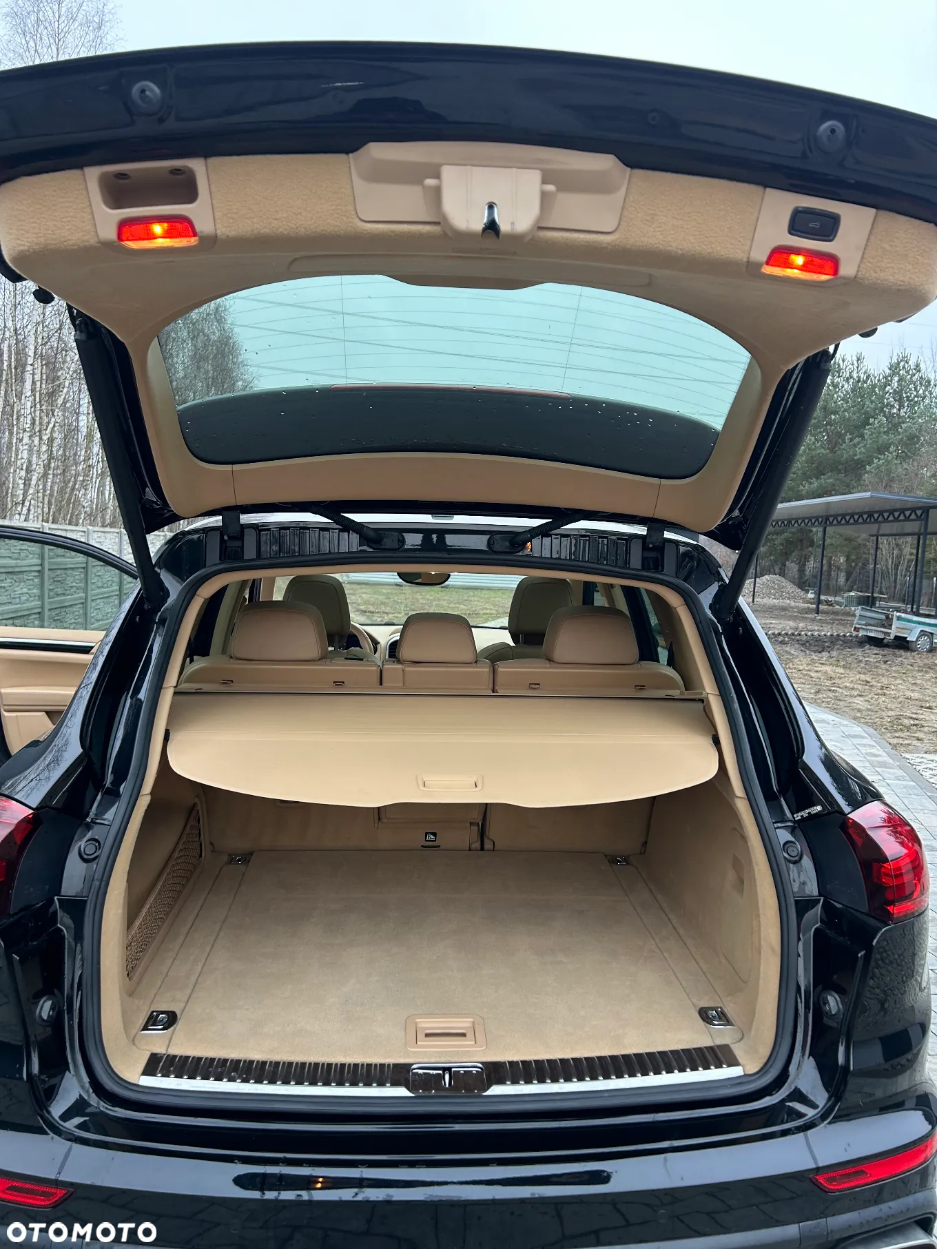 Porsche Cayenne Standard - 26