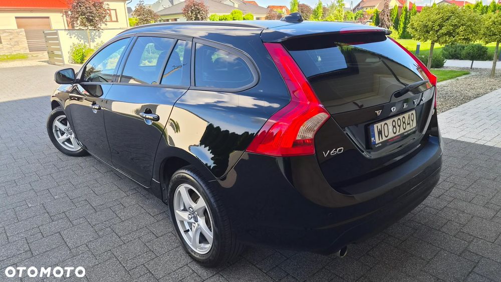 Volvo V60 D2 Kinetic - 3