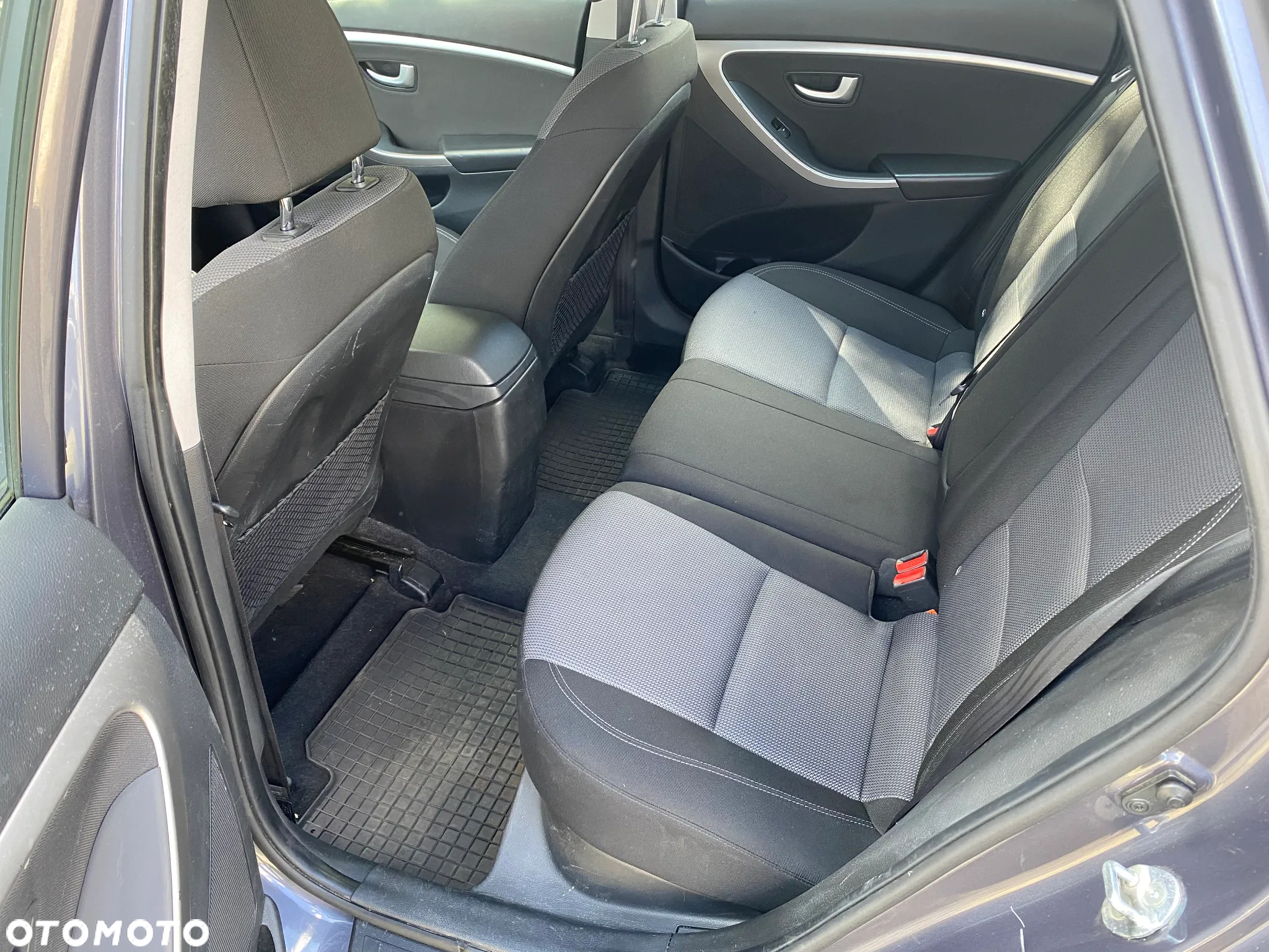 Hyundai i30 1.6 CRDi BlueDrive Comfort - 16