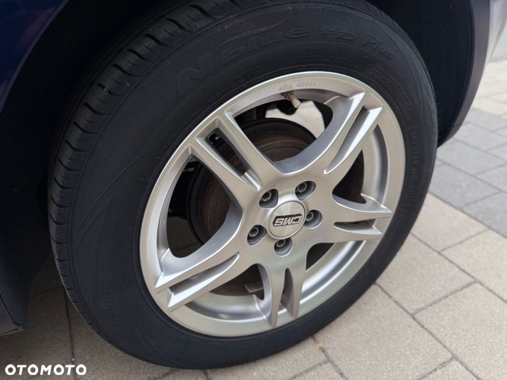 Volkswagen Polo - 22