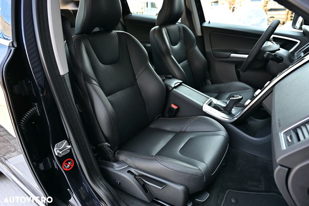 Volvo XC 60 D4 Geartronic Summum - 23