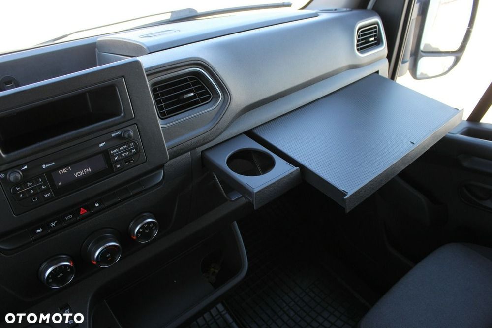 Renault Master - 24