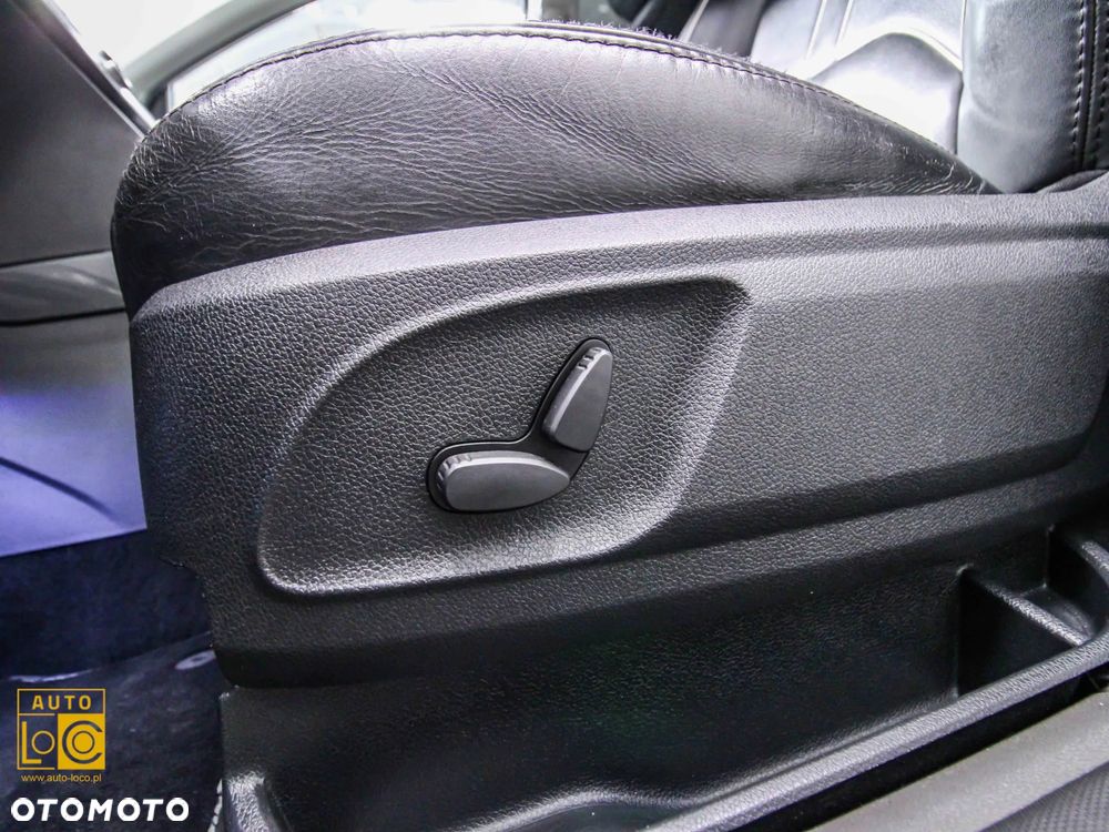 Ford Kuga 2.0 TDCi 4x4 Individual - 26