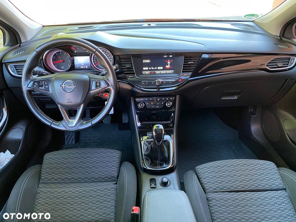 Opel Astra - 14