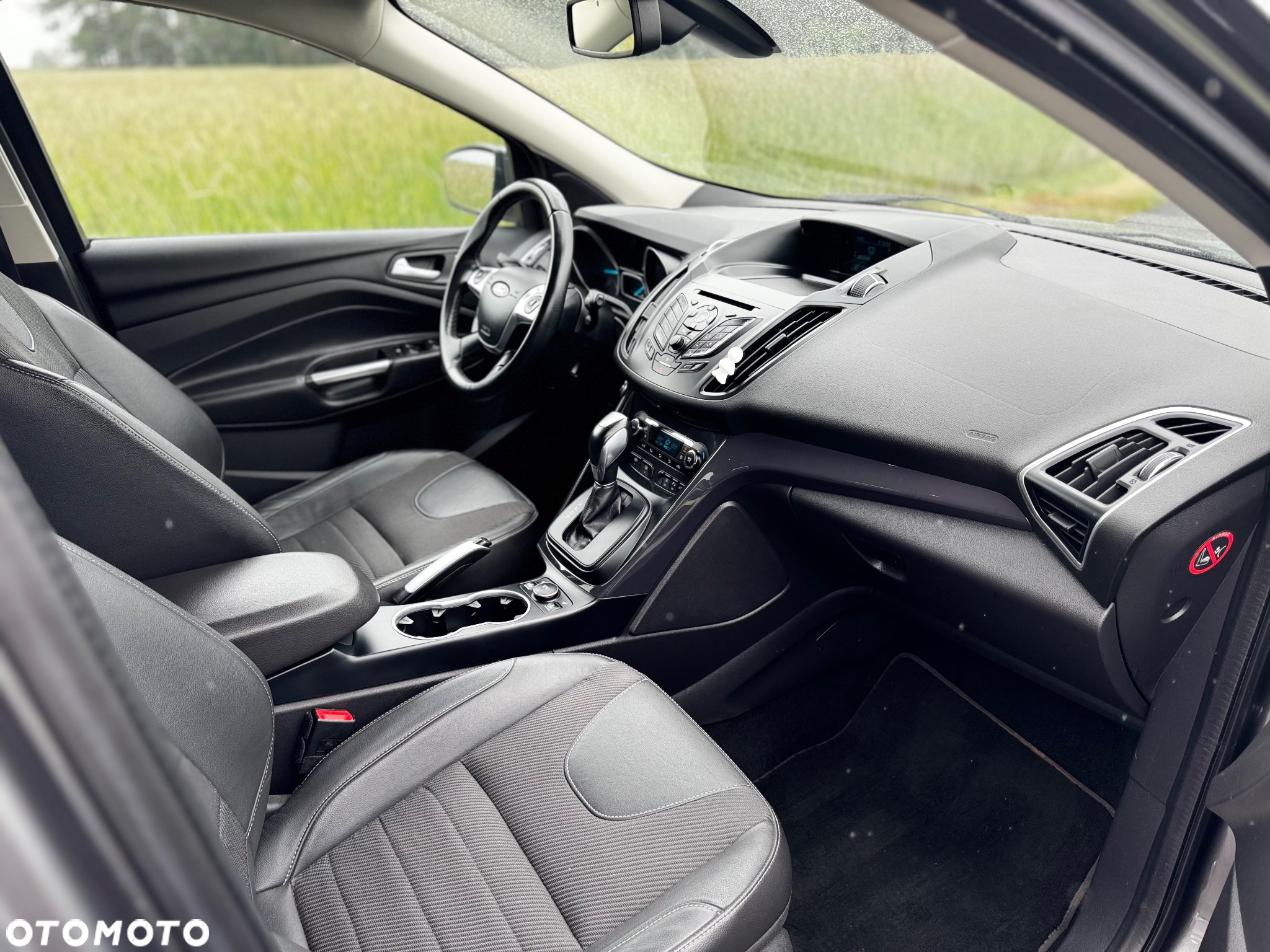 Ford Kuga 2.0 TDCi 4x4 Titanium - 23
