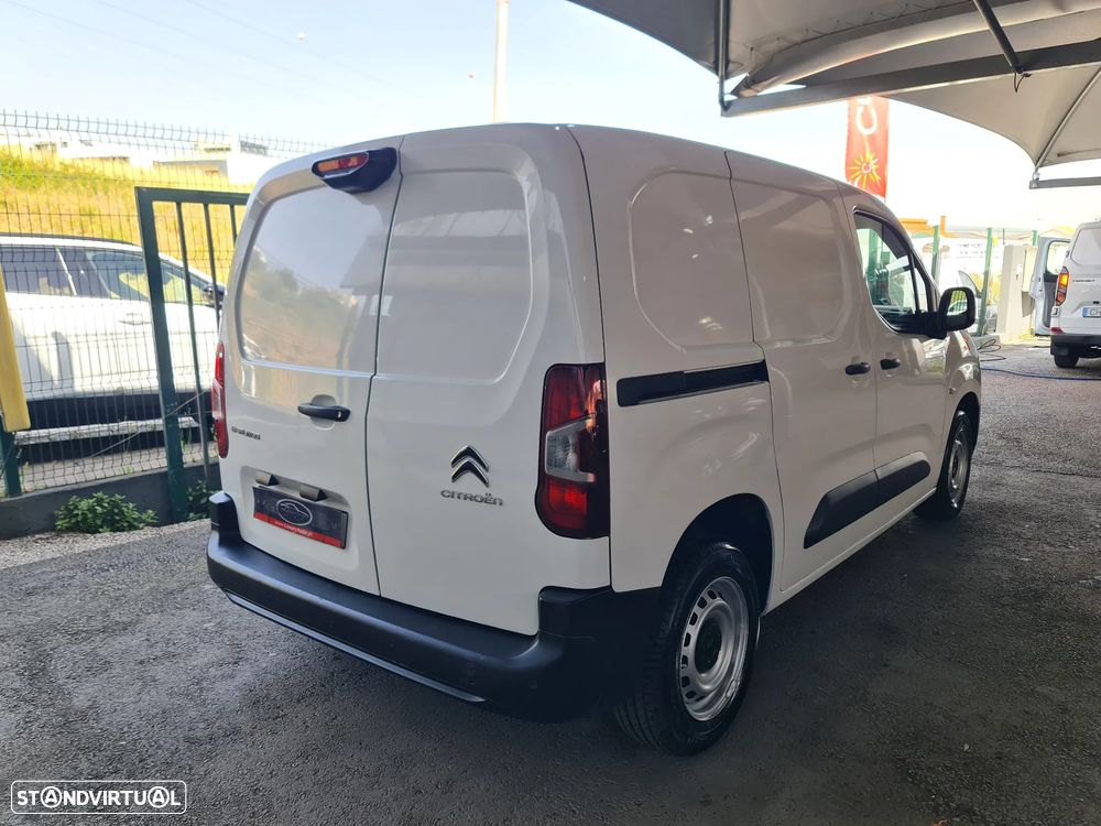 Citroën Berlingo Asphalt 1.6 HDi 100cv Câmara CarPlay IVA Dedutível - 6