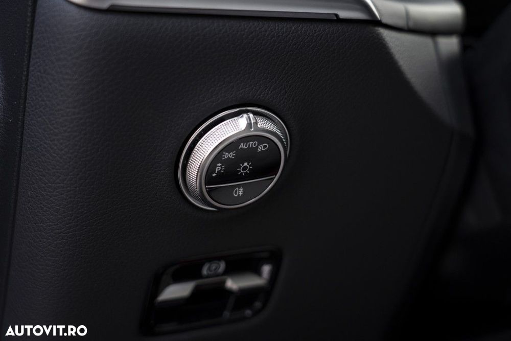 Mercedes-Benz GLC - 28