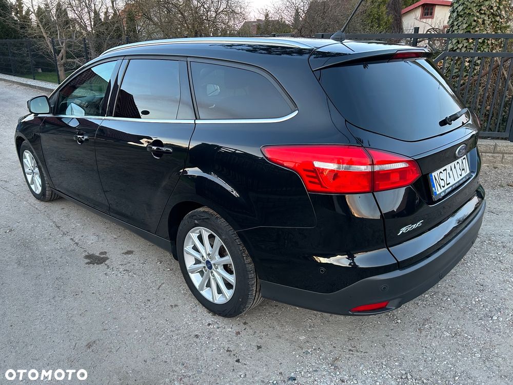 Ford Focus 1.0 EcoBoost Start-Stopp-System TITANIUM STYLE - 2