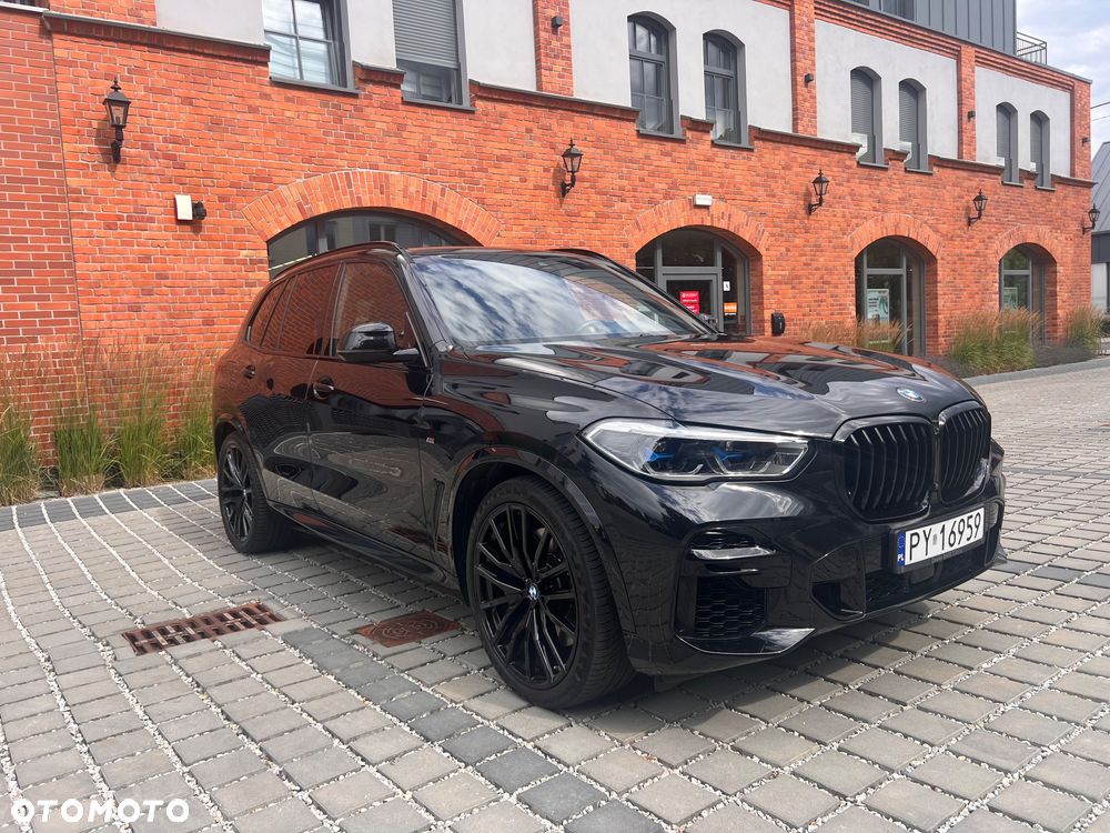 BMW X5 M M50i - 4