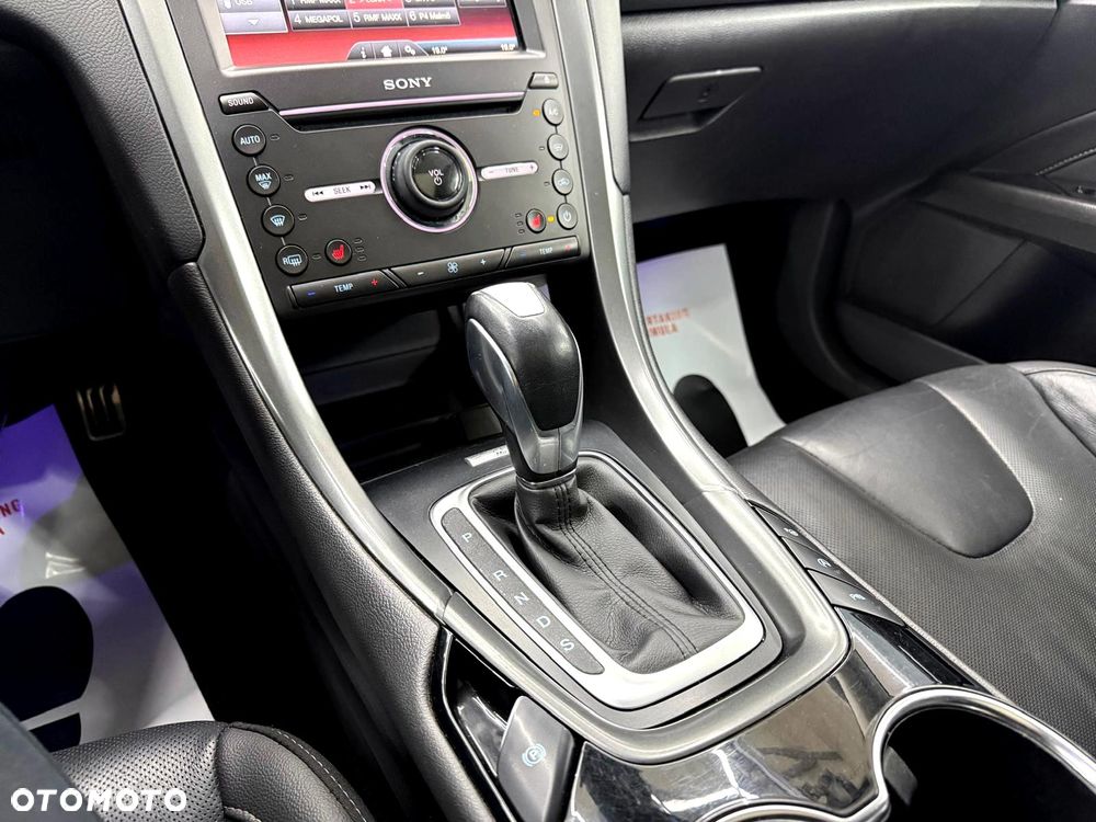 Ford Mondeo 2.0 TDCi Titanium 4WD PowerShift - 22