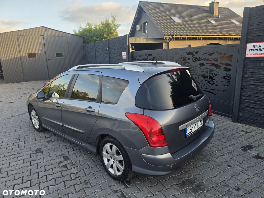 Peugeot 308 - 3