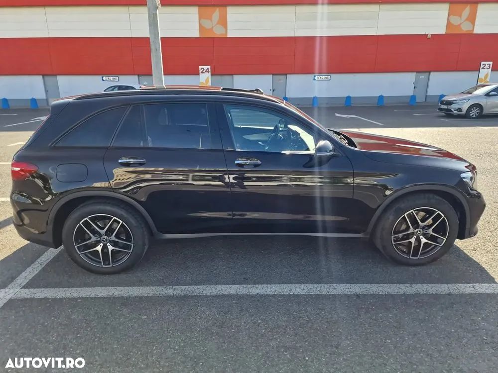 Mercedes-Benz GLC 300 4Matic 9G-TRONIC Exclusive - 10