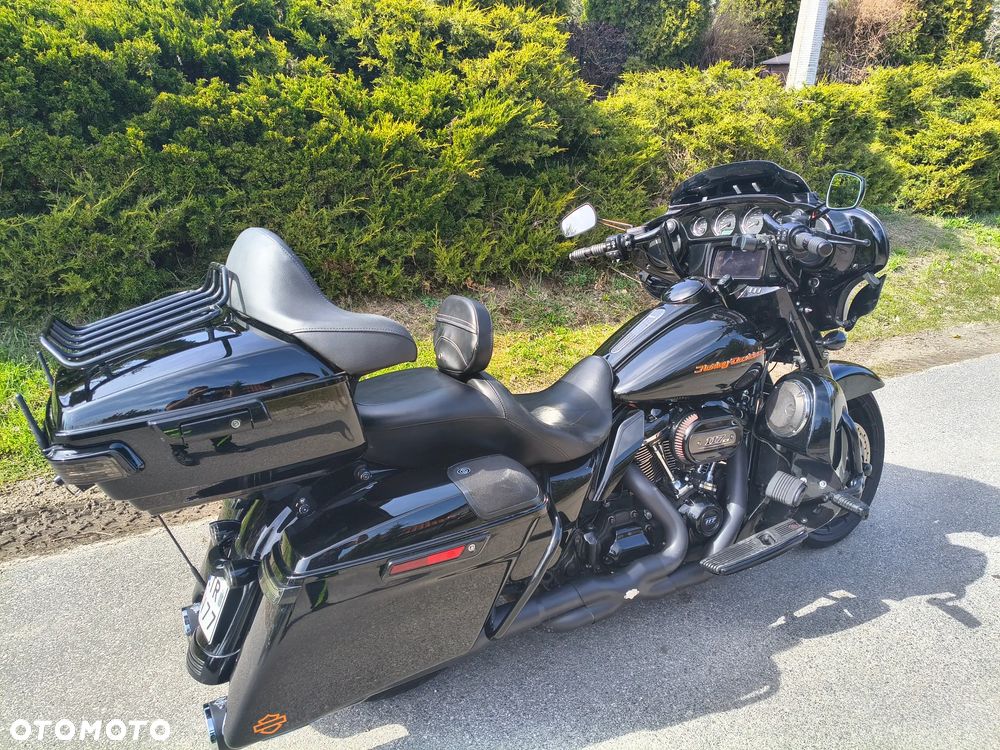 Harley-Davidson Touring Street Glide - 3