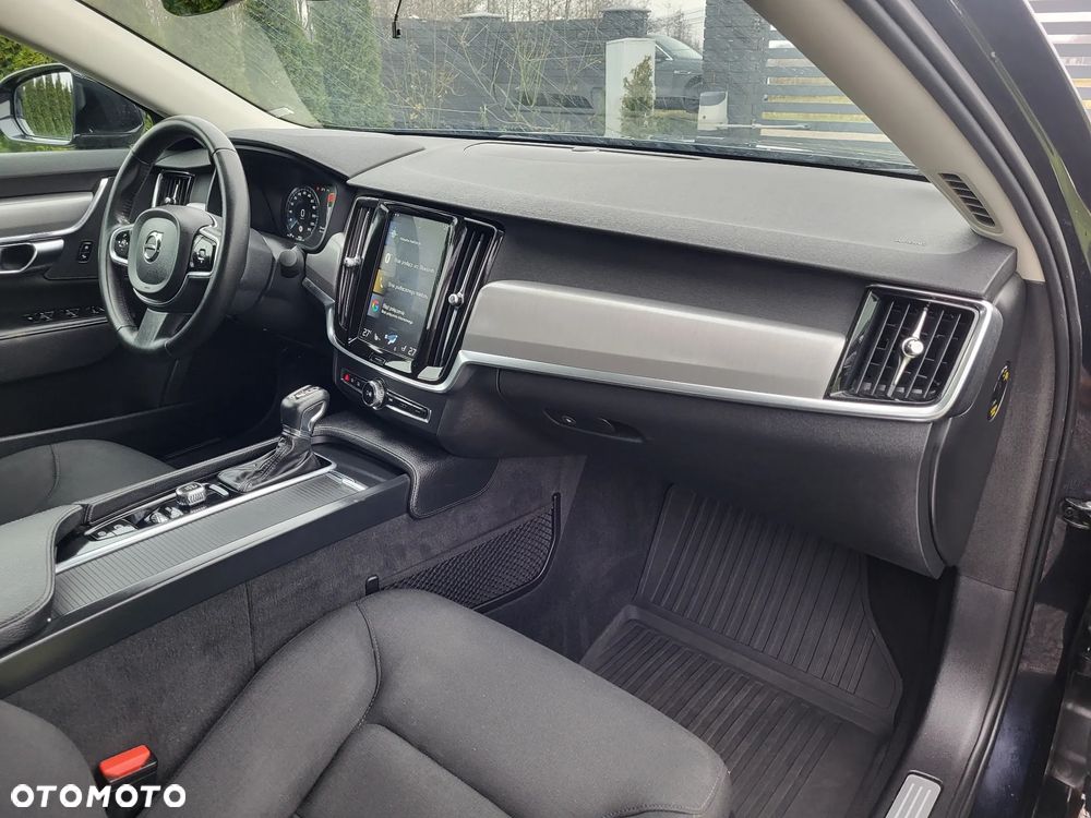 Volvo S90 - 26