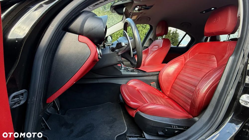 Alfa Romeo Giulia 2.0 Turbo Veloce Q4 - 17