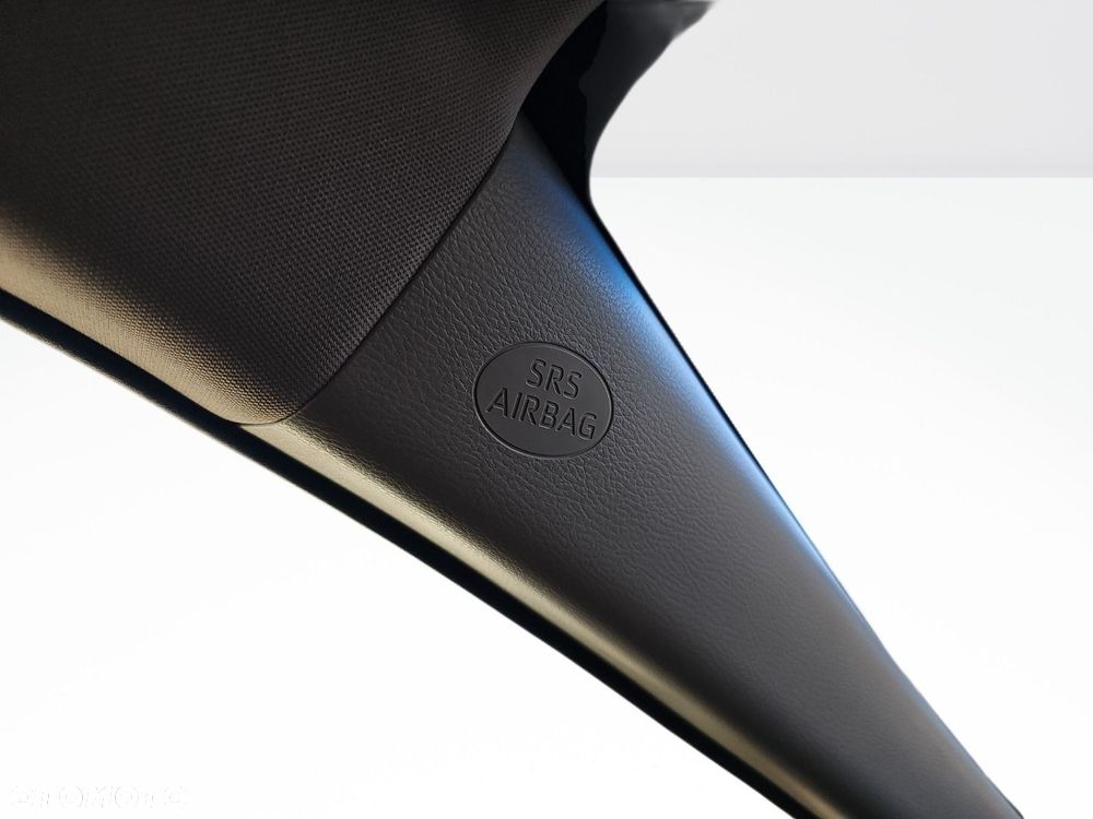 Toyota Camry 2.5 Hybrid Executive CVT - 22