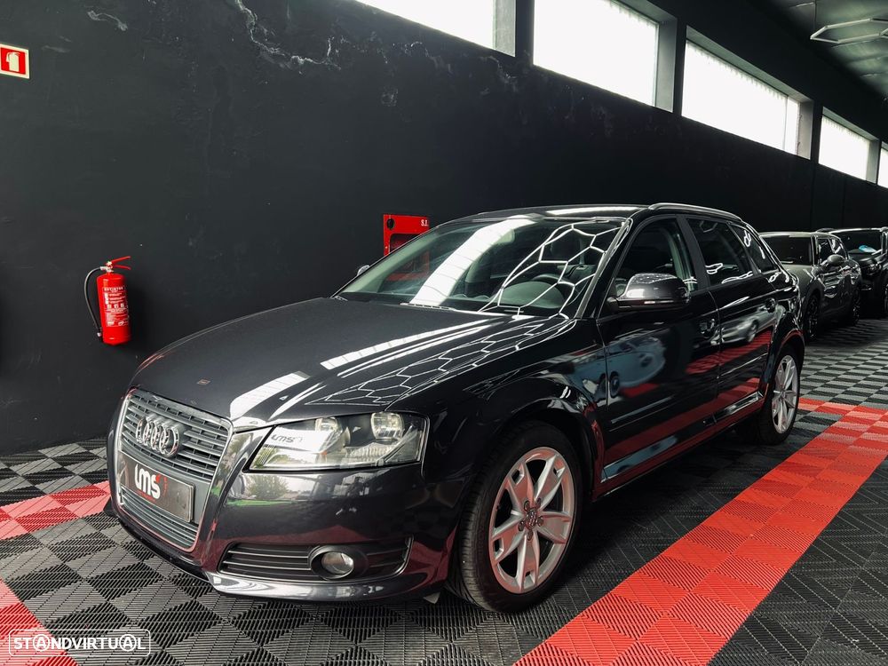 Audi A3 Sportback 1.6 TDI Sport - 4