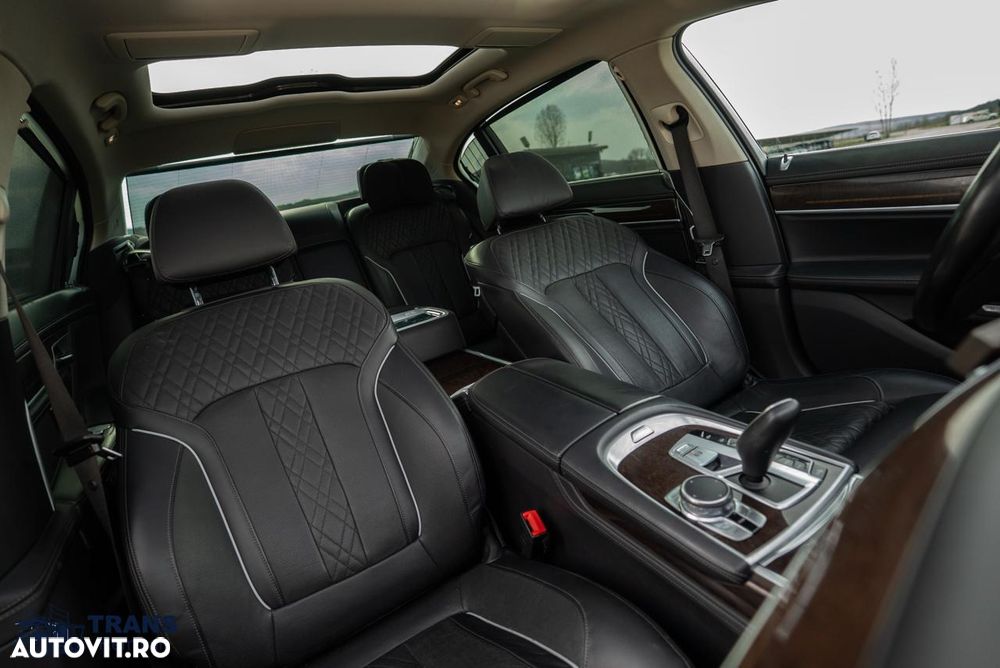 BMW Seria 7 - 22