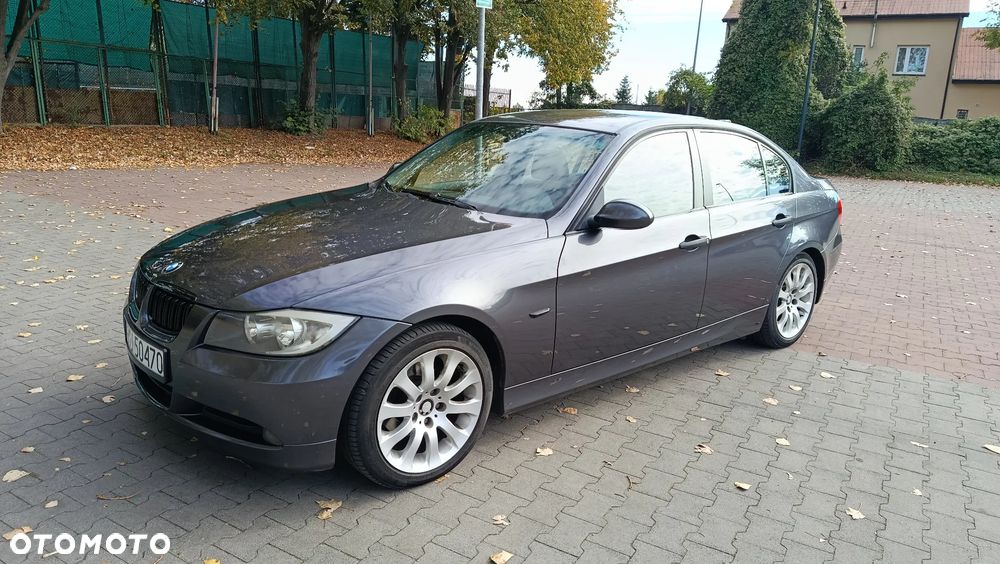 BMW Seria 3 318i - 16