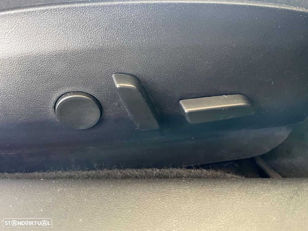 Tesla Model 3 Long-Range Dual Motor AWD - 15