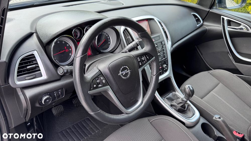 Opel Astra 1.6 Cosmo - 22
