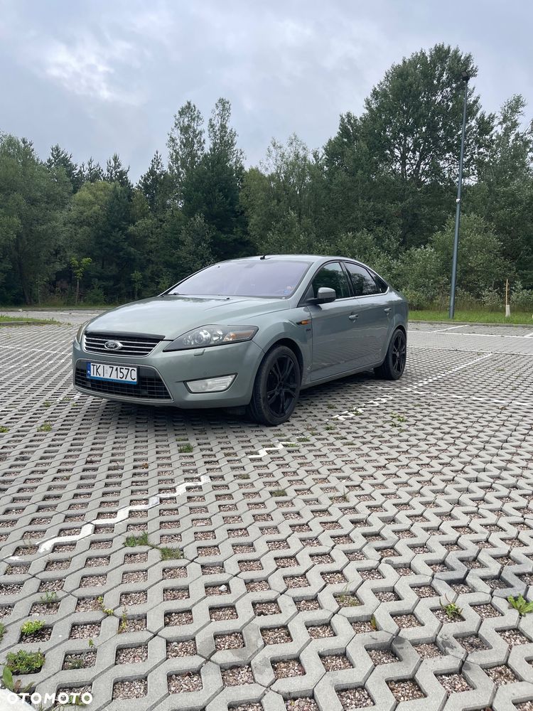 Ford Mondeo 2.5 Ghia - 1