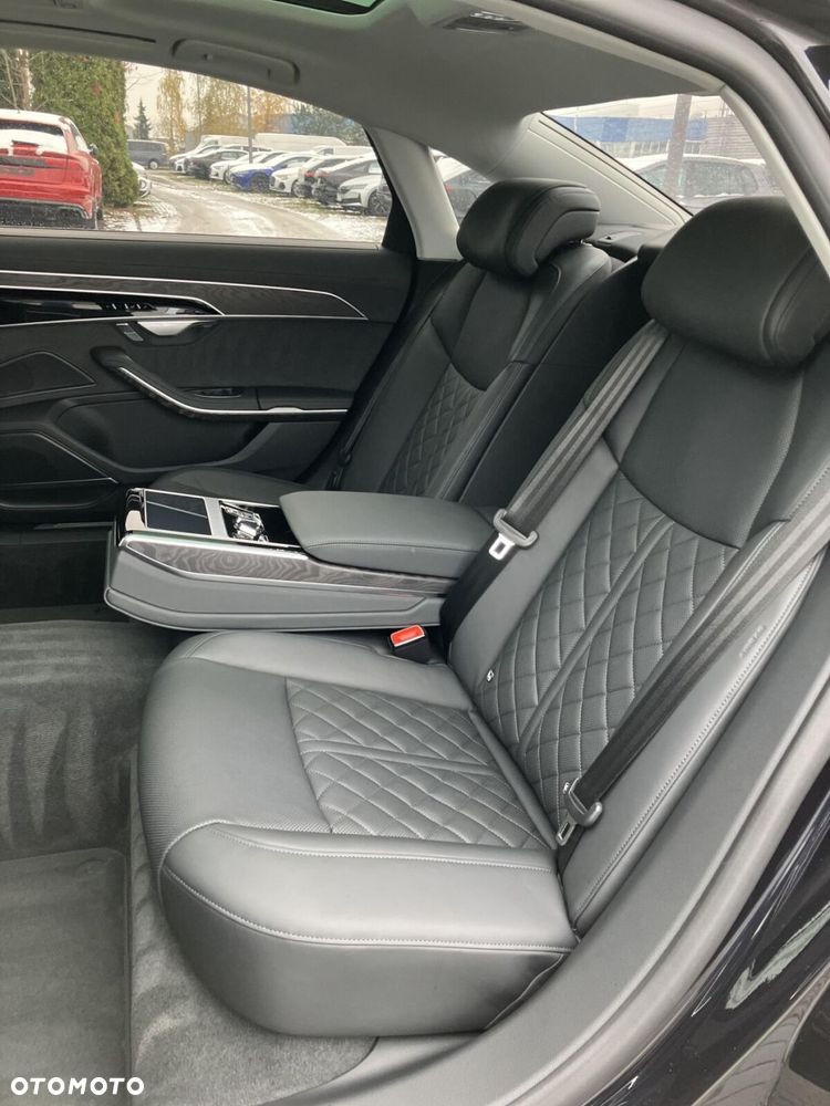Audi A8 - 20