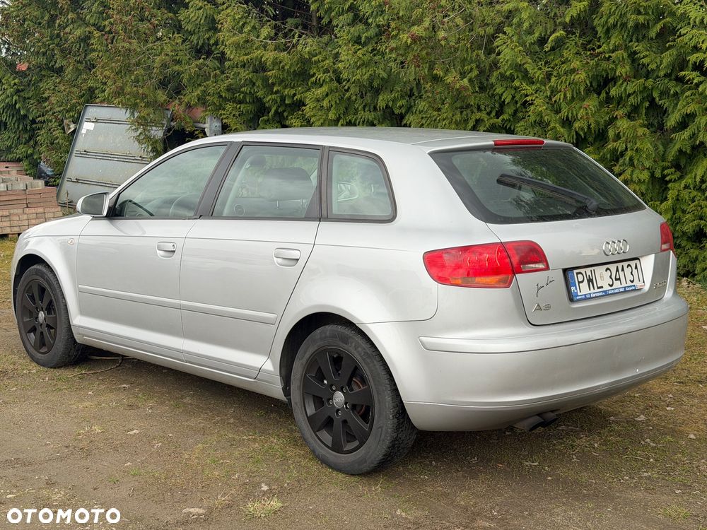Audi A3 Sportback 2.0 TDI DPF Attraction - 6