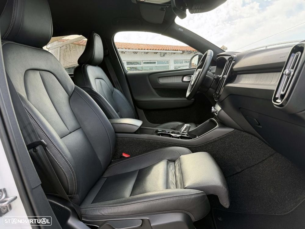 Volvo XC 40 1.5 T5 PHEV Inscription - 29