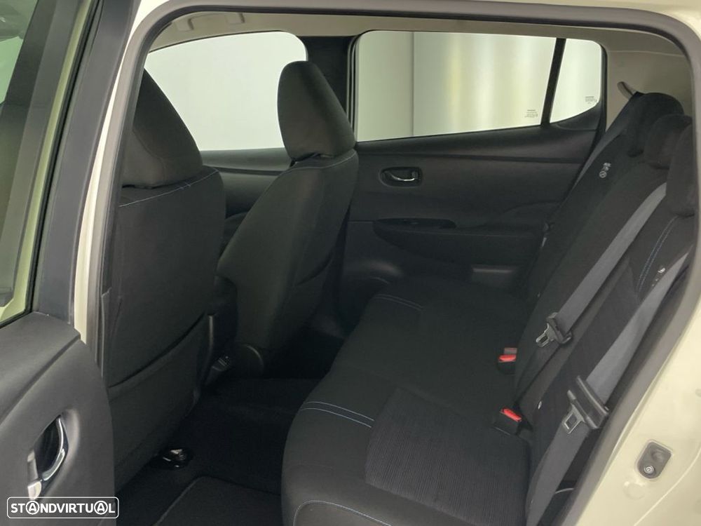 Nissan Leaf N-Connecta Full Led - 12