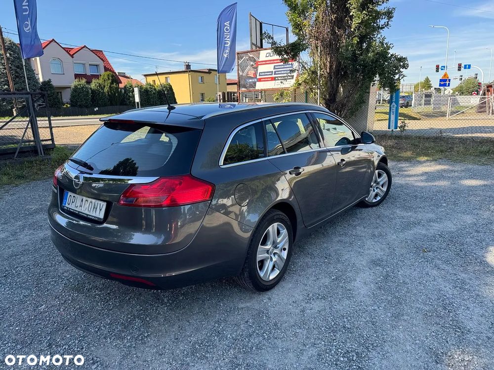 Opel Insignia - 11