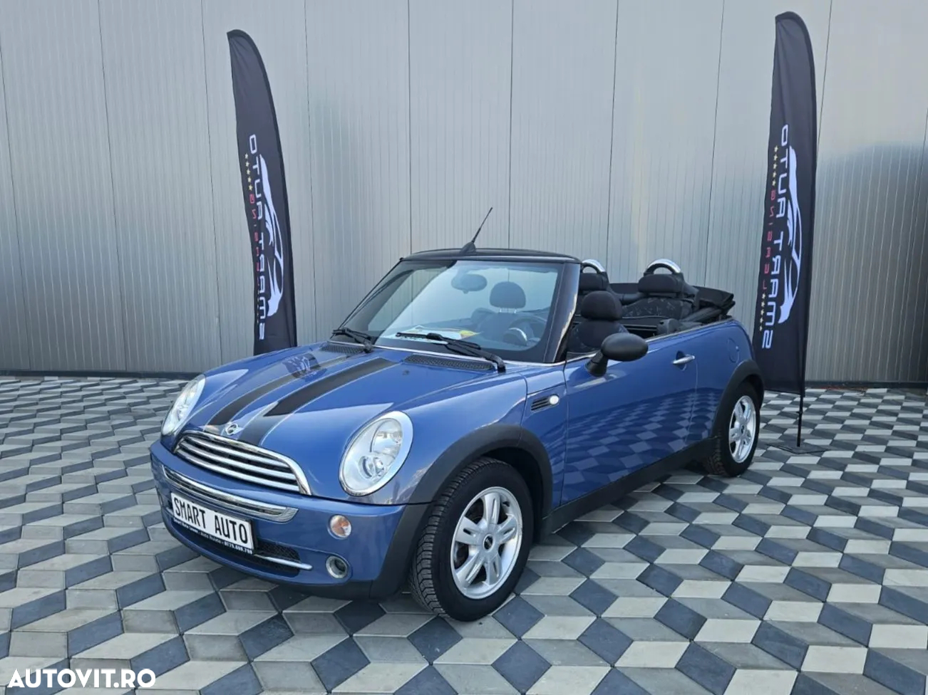 Mini ONE Cabrio Sidewalk - 9