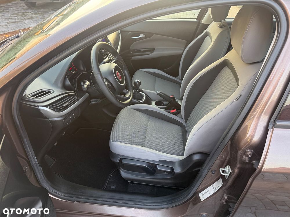 Fiat Tipo 1.4 16v Easy - 13