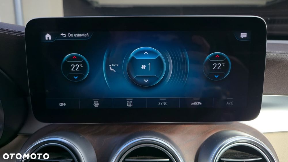 Mercedes-Benz GLC 200 d 4Matic 9G-TRONIC AMG Line - 32