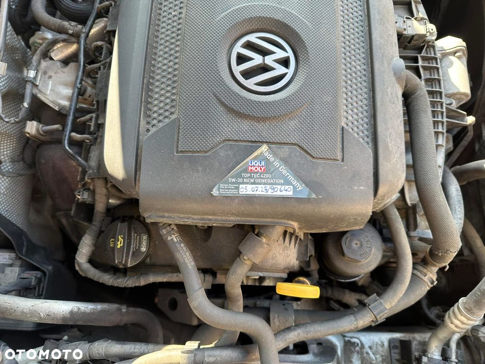Volkswagen Golf GTI (BlueMotion Technology) DSG - 11