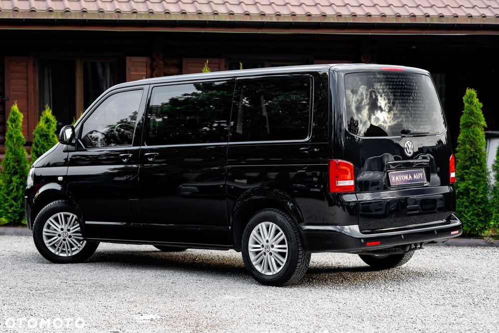 Volkswagen Multivan - 11