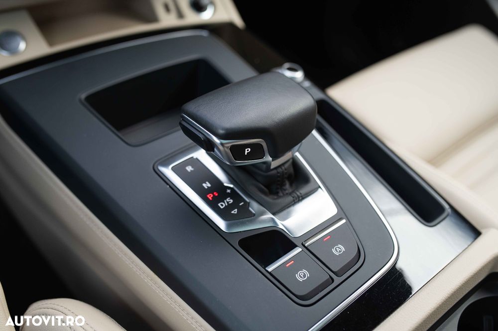 Audi Q5 40 TDI quattro S tronic S line - 22