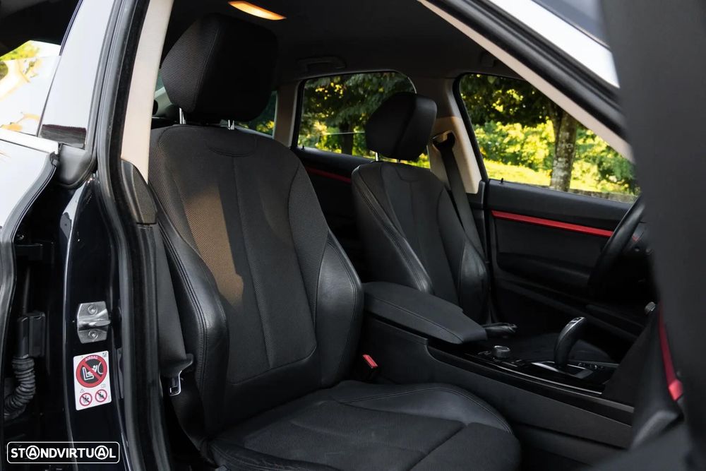 BMW 318 Gran Turismo d Auto Line Sport - 37