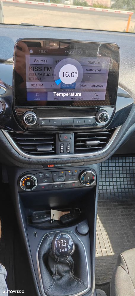 Ford Fiesta 1.0 EcoBoost Titanium - 17