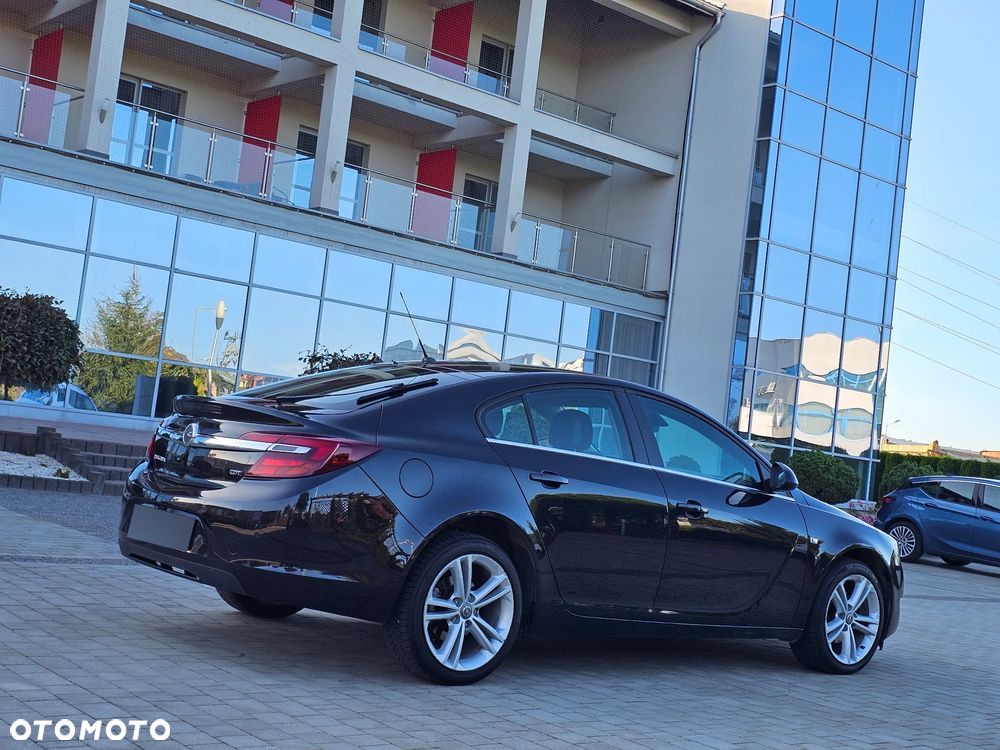 Opel Insignia 2.0 CDTI - 14