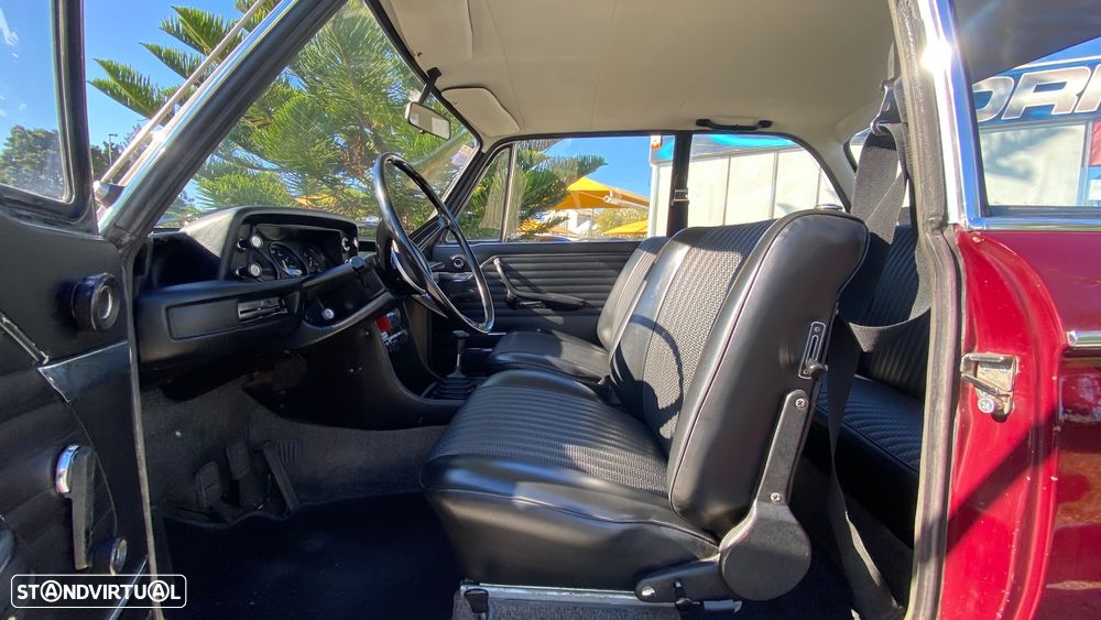 BMW 2002 - 18