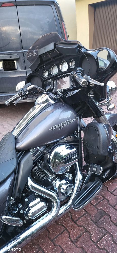 Harley-Davidson Touring Street Glide - 9