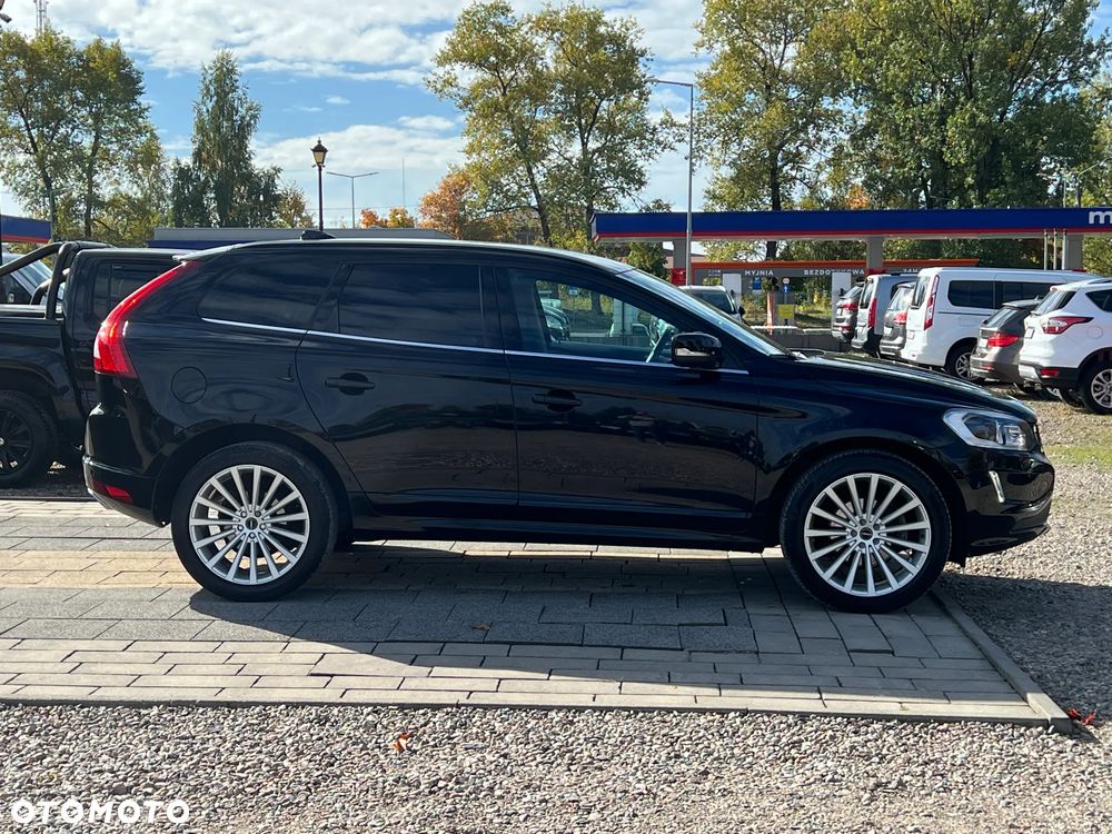 Volvo XC 60 D3 Geartronic Momentum - 12