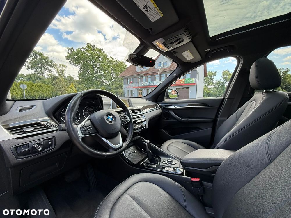BMW X1 xDrive25i xLine sport - 16