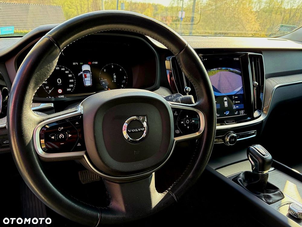 Volvo V60 Cross Country D4 AWD - 14