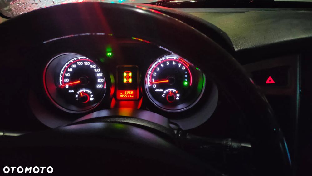 Mitsubishi Pajero - 11