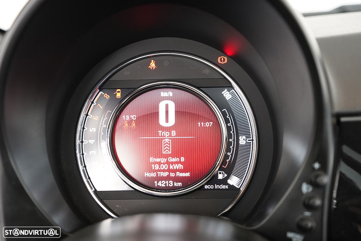 Fiat 500 1.0 Hybrid - 10