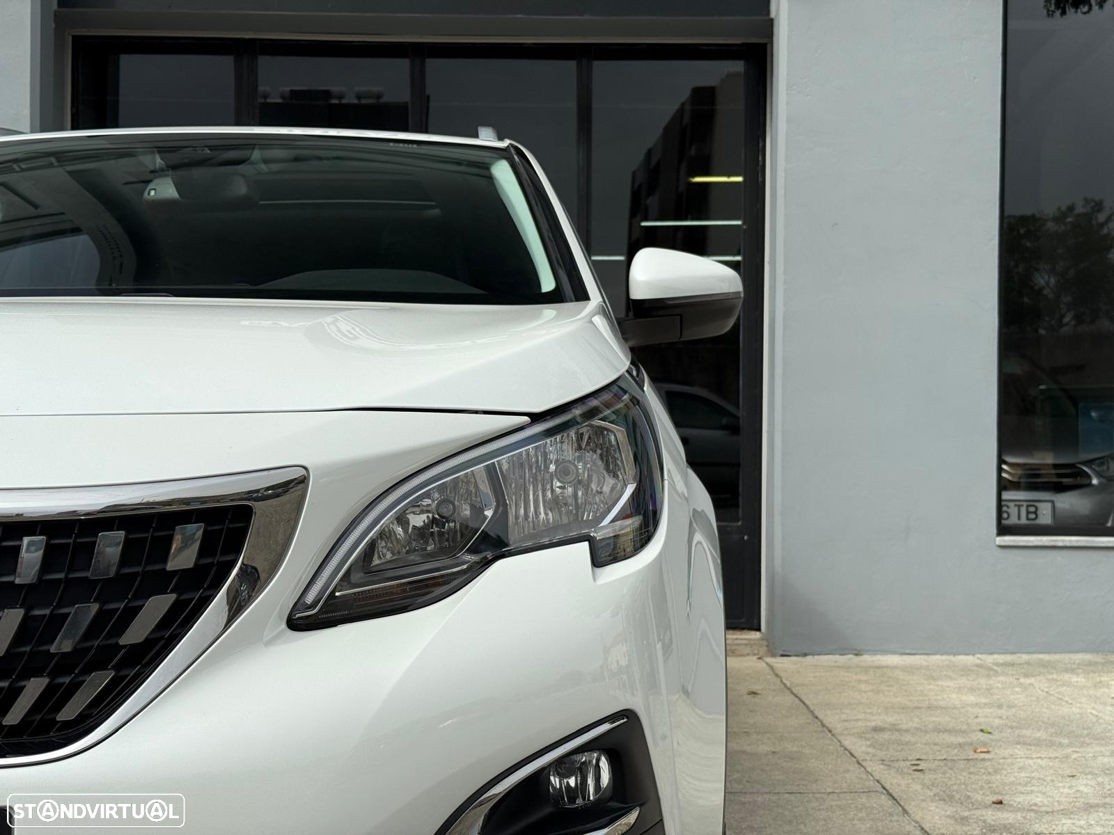 Peugeot 5008 1.5 BlueHDi Allure EAT8 - 12