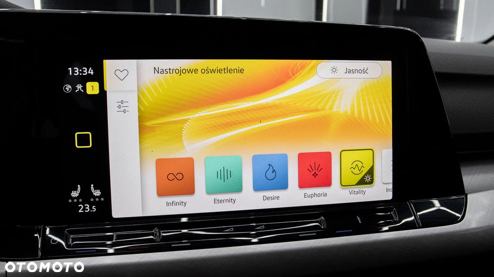 Volkswagen Golf Variant 1.5 TSI EVO Life - 23